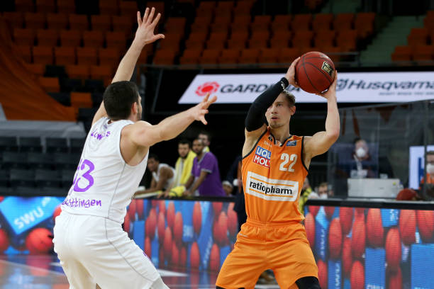 版本上更稳 版本上更稳